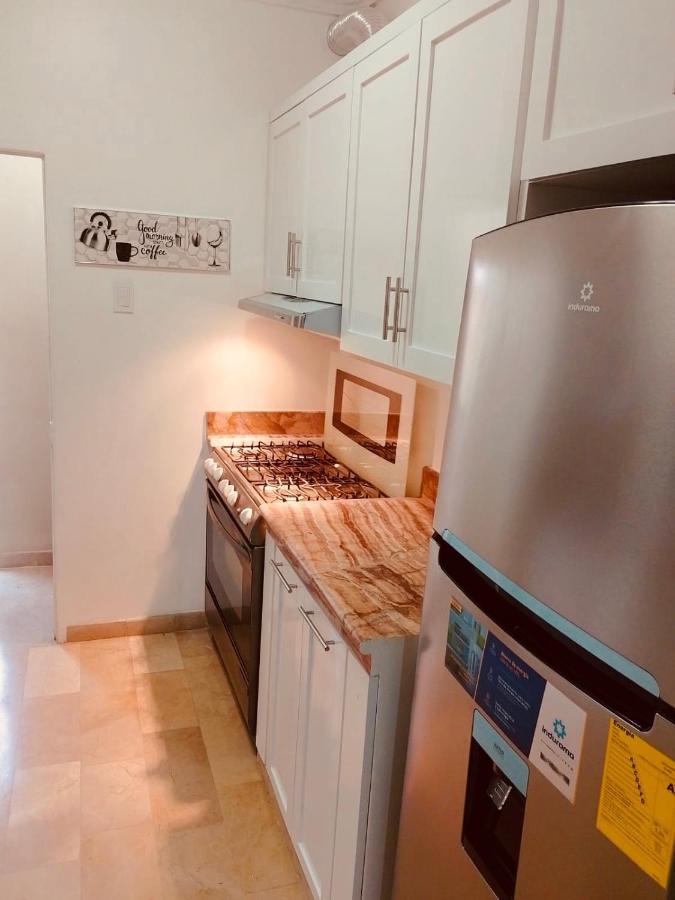 Large 2-Bedroom Apartment, Close To The American Consulate グアヤキル エクステリア 写真